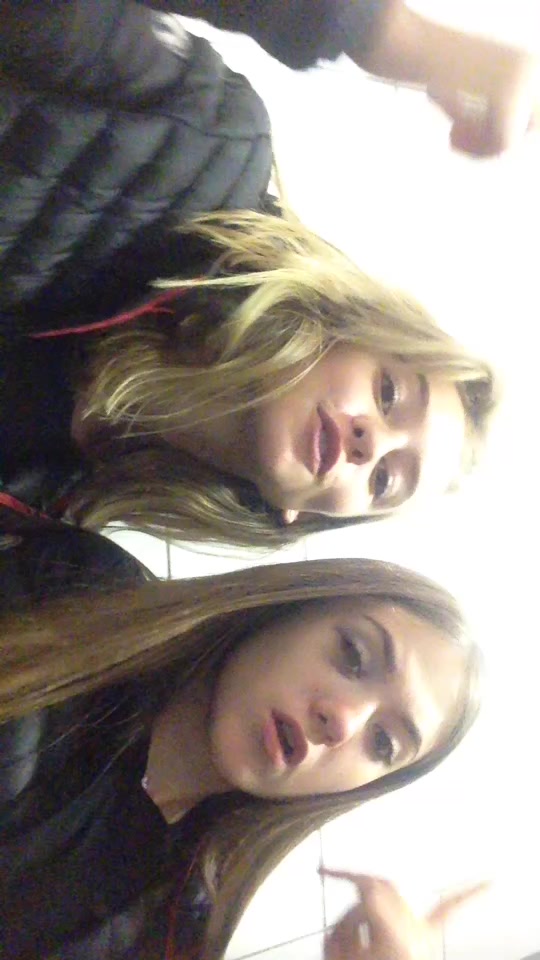 @lisaaa_13