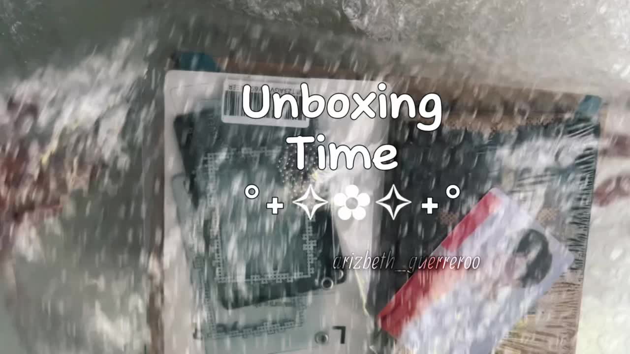@𝘈𝘳𝘪𝘻 💜🫧