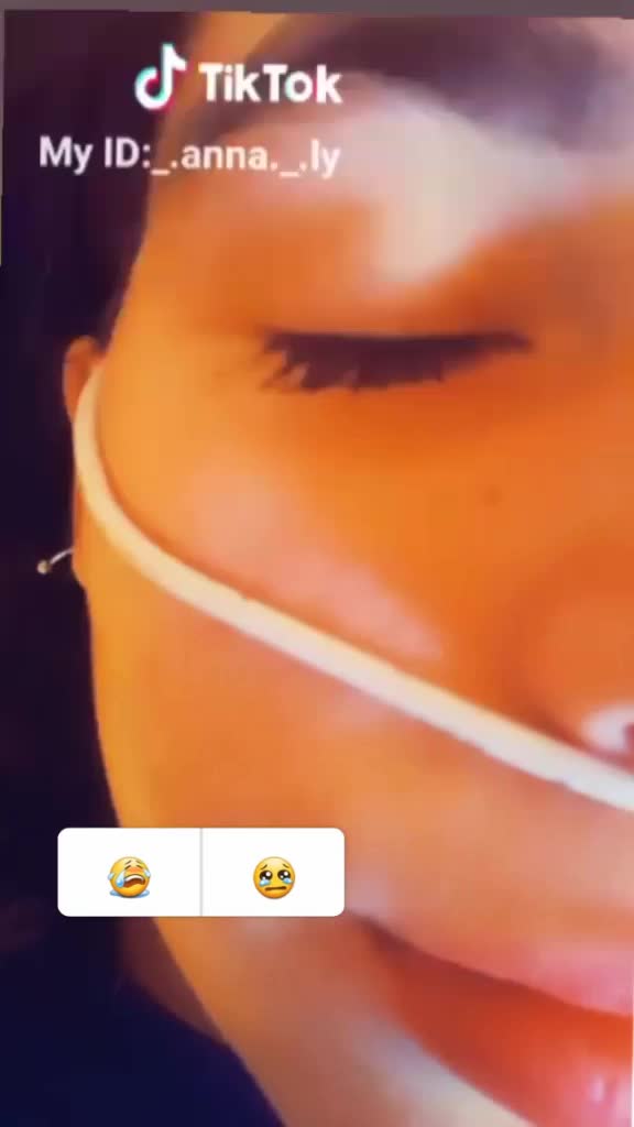 @_.anna._.ly