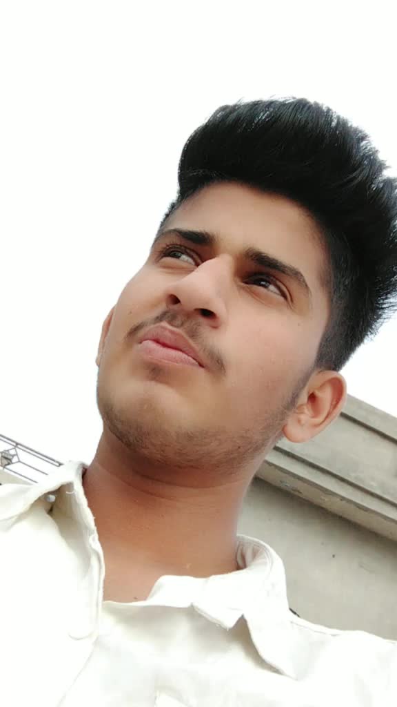 @ਅੱਵੀ ਸਿੱਧੂ ✔️