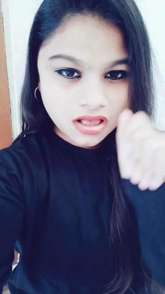 @Reethu_mudhiraj👑