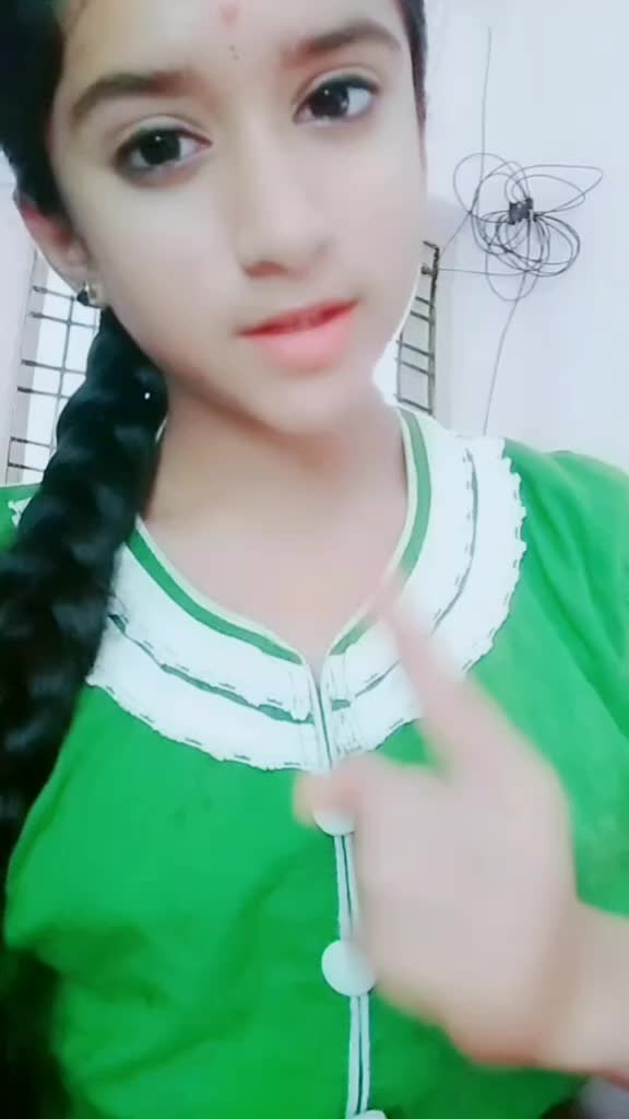@Alekhya😊🤗