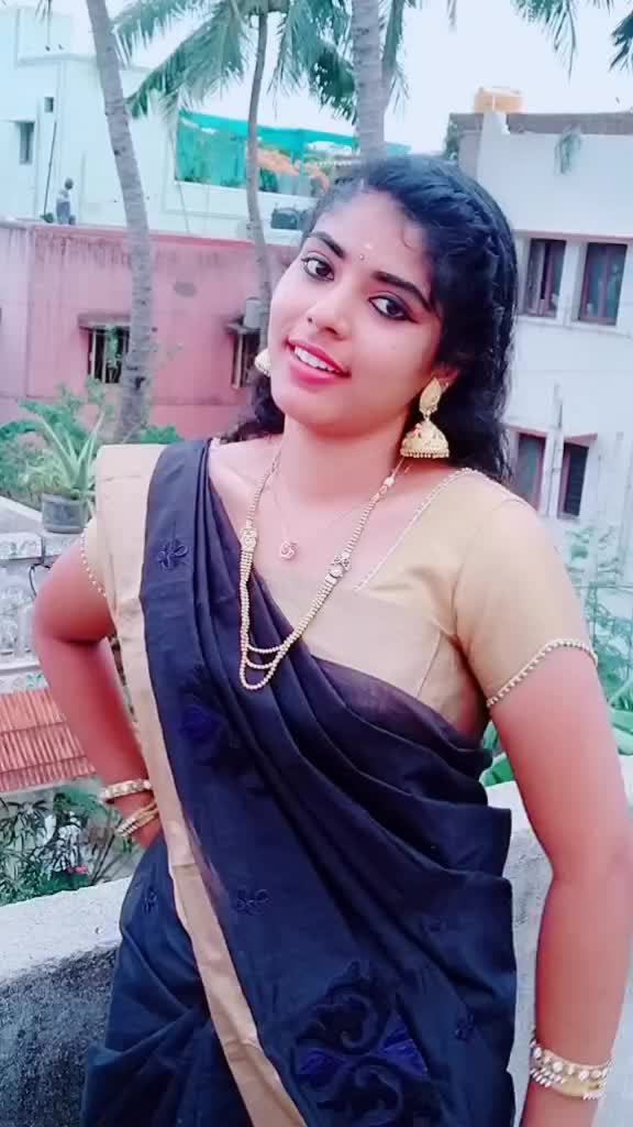 @KeralaQueen👑💫