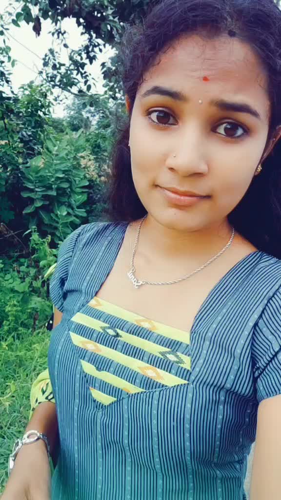 @👑Sahana Ramesh👑