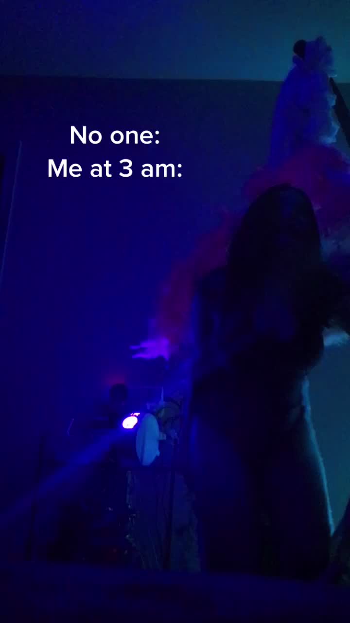 @paigez