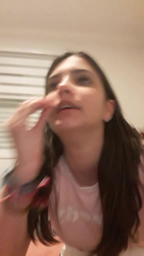 @Leticia De Andrade T