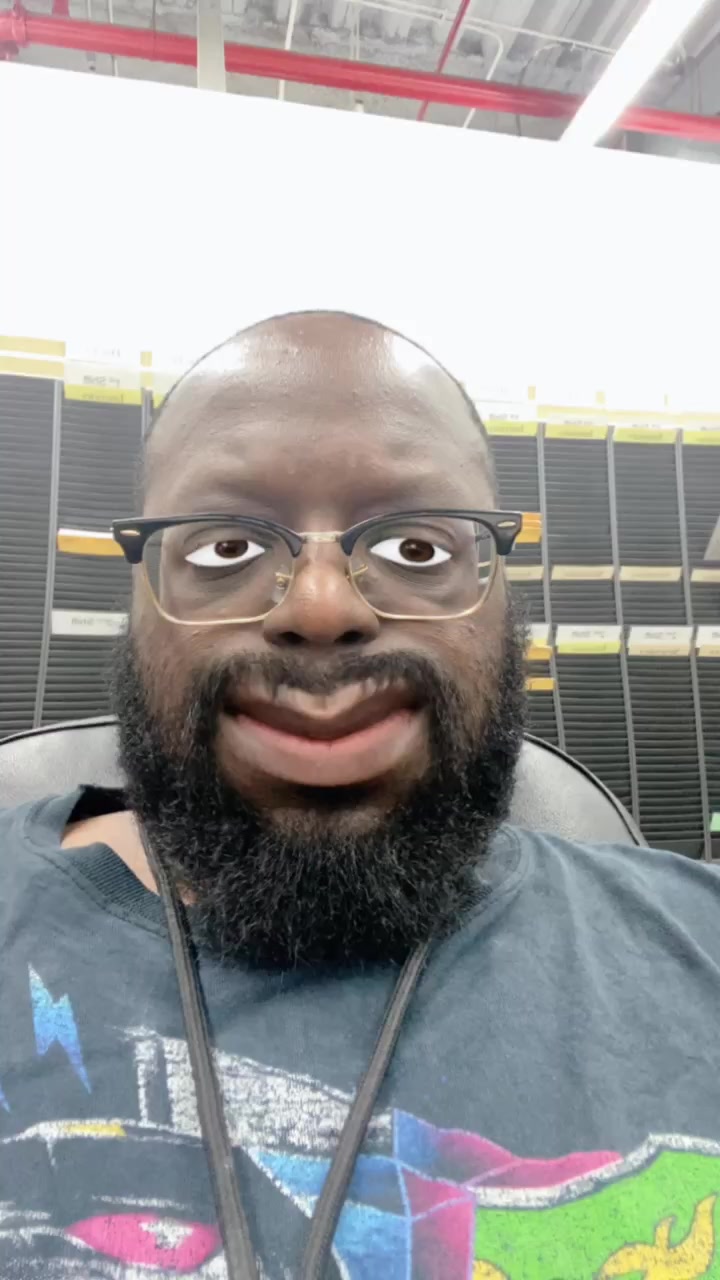 @BeatsByBellz