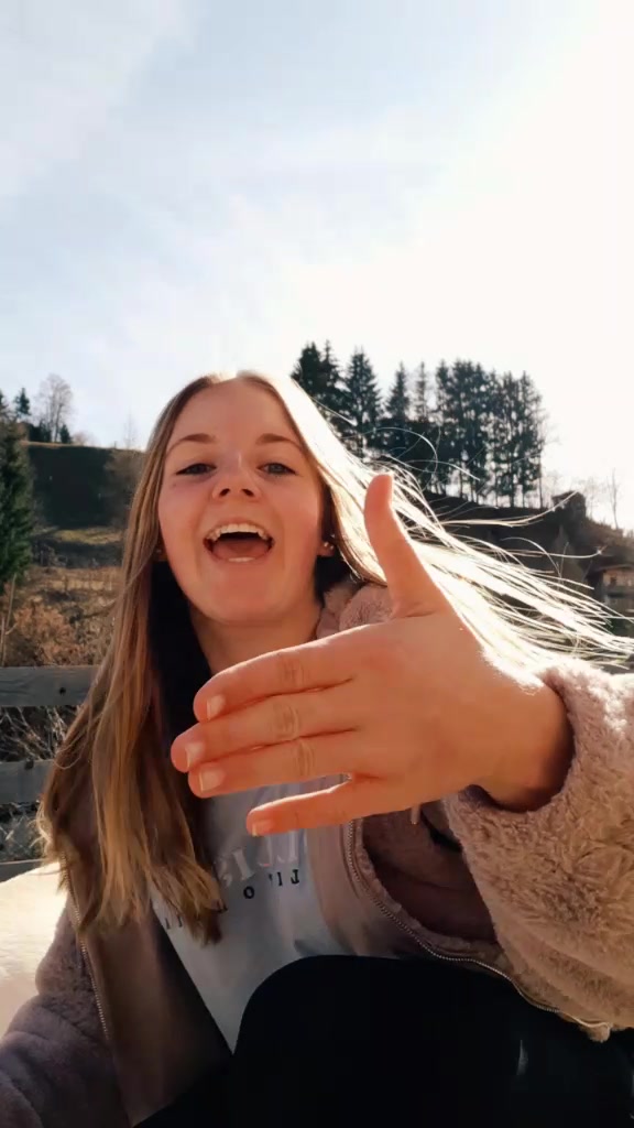 @anna_viehhauser