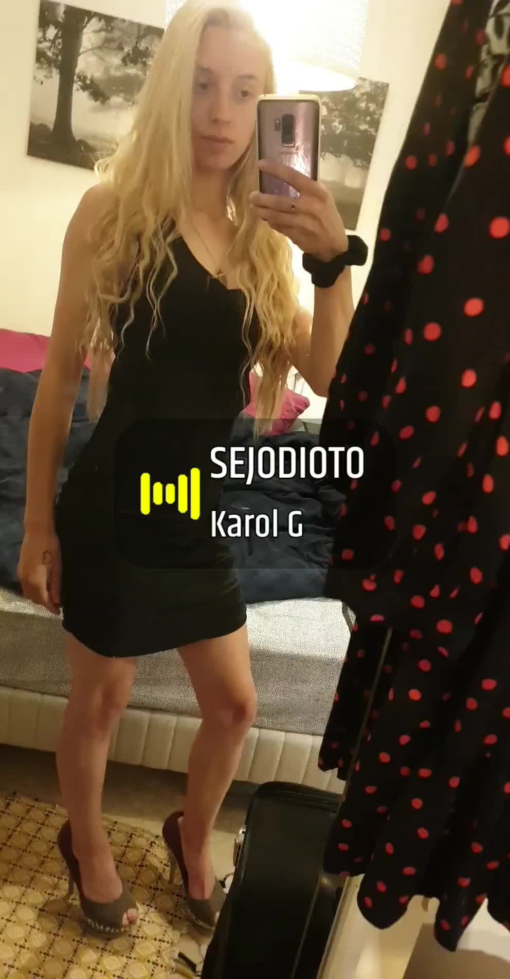 @Chloë Contour