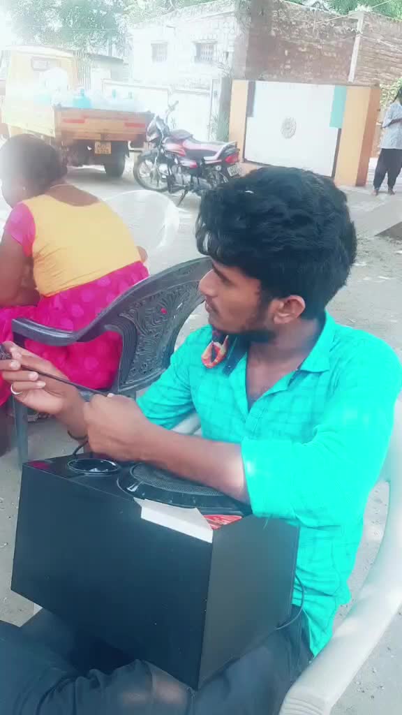 @Vishnumolakala Venki