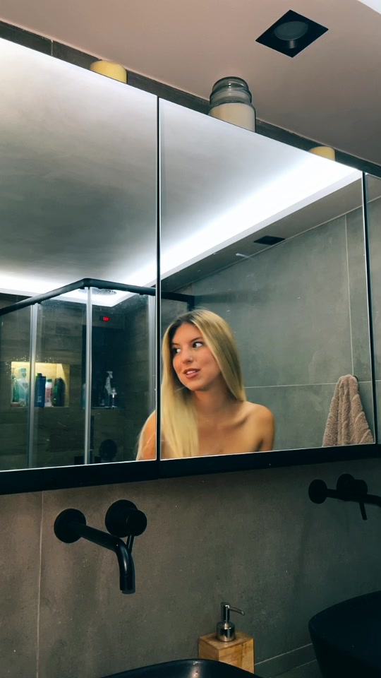 @Athanasia