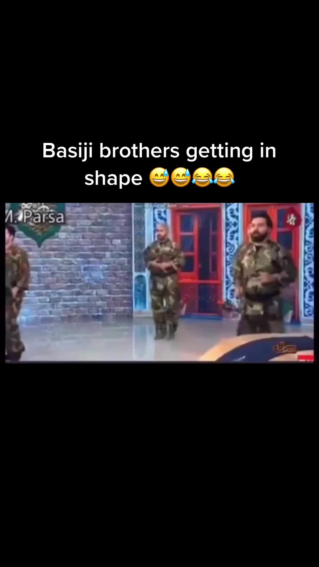 @Ela Zandi