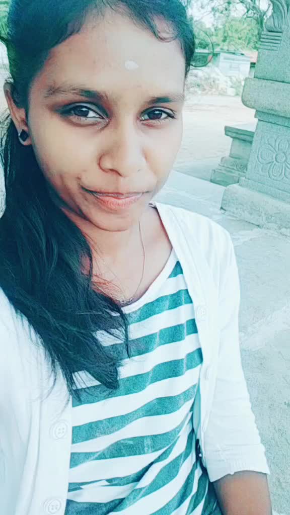 @Gowdru_hudgi 😎