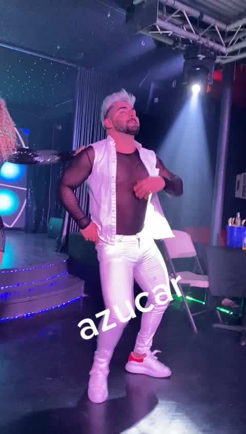 @Cesariquito
