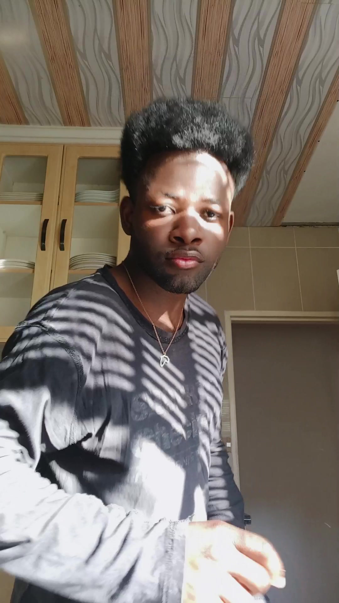 @MJ