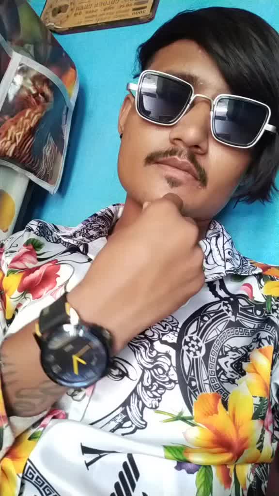 @👑karan Thakor👑
