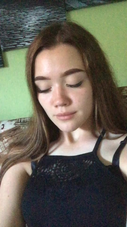 @𝔏𝔦𝔷𝔞_1208