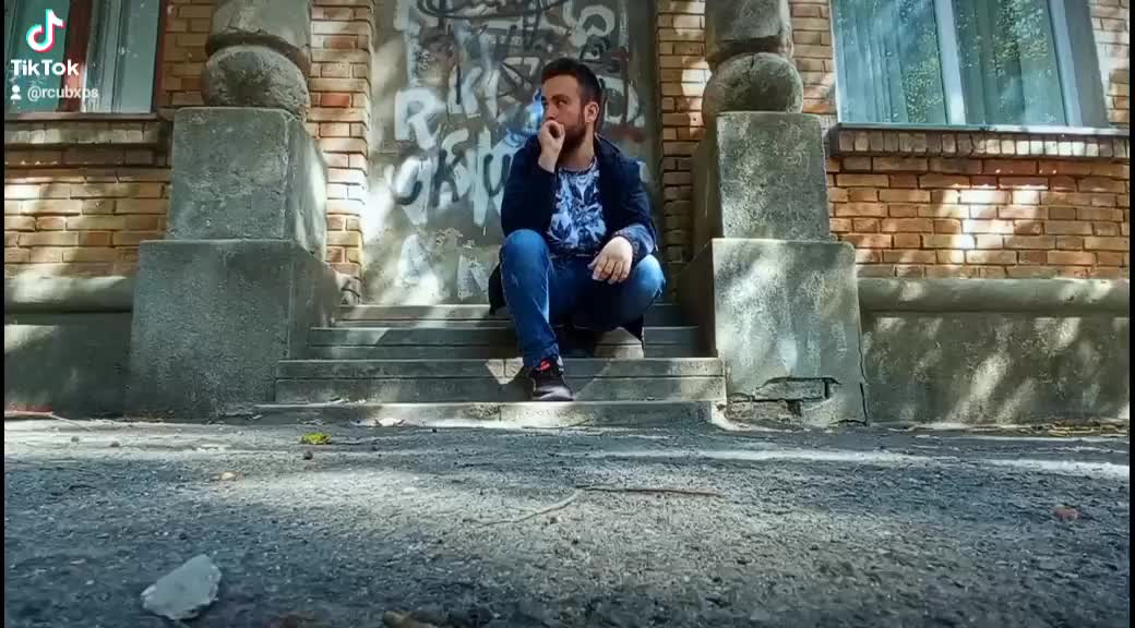 @RcubX