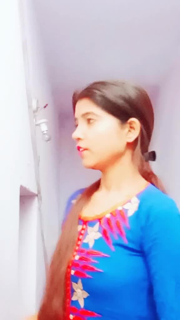 @KHUSHBOO SINGH