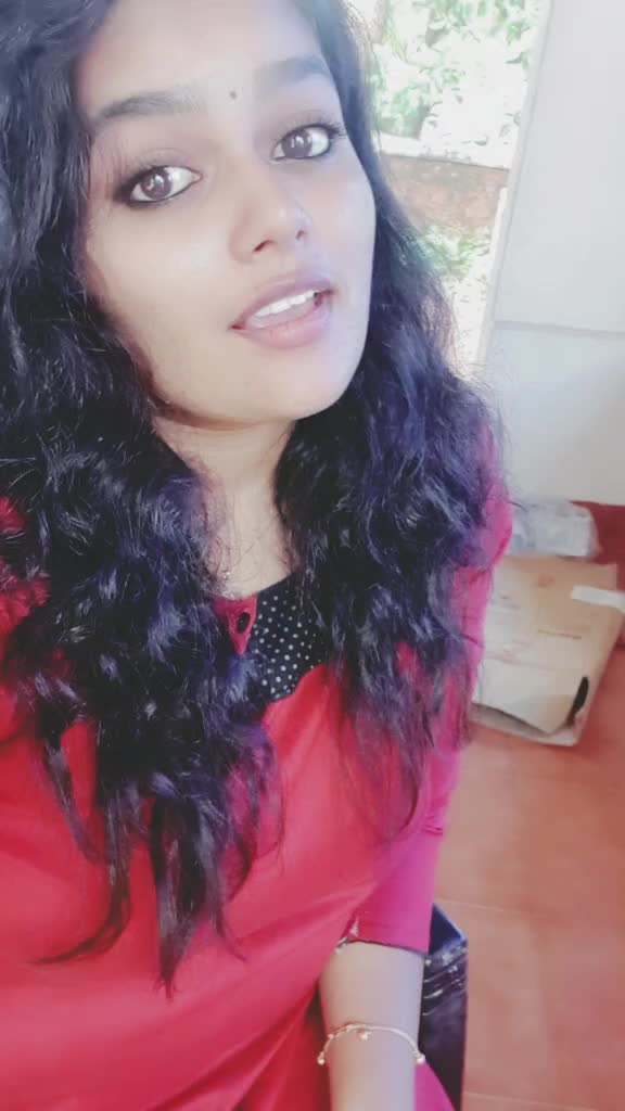 @Aswathi_ash