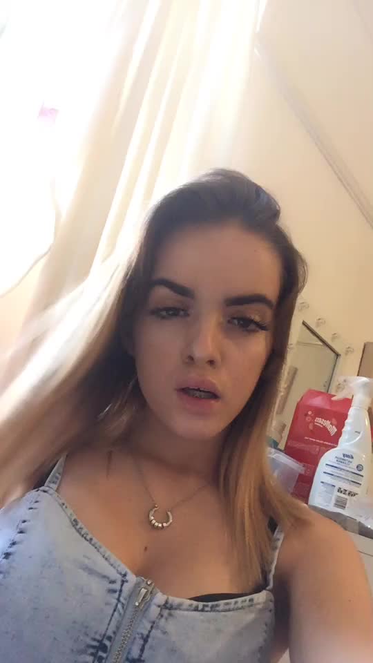 @Bethany Simpson x