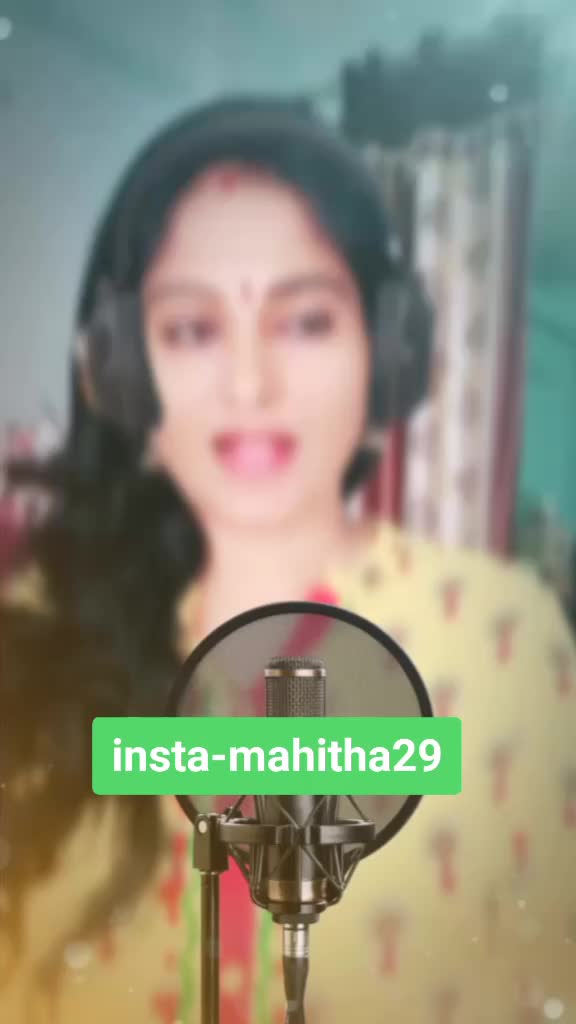 @MAHITHA MAHI🔱