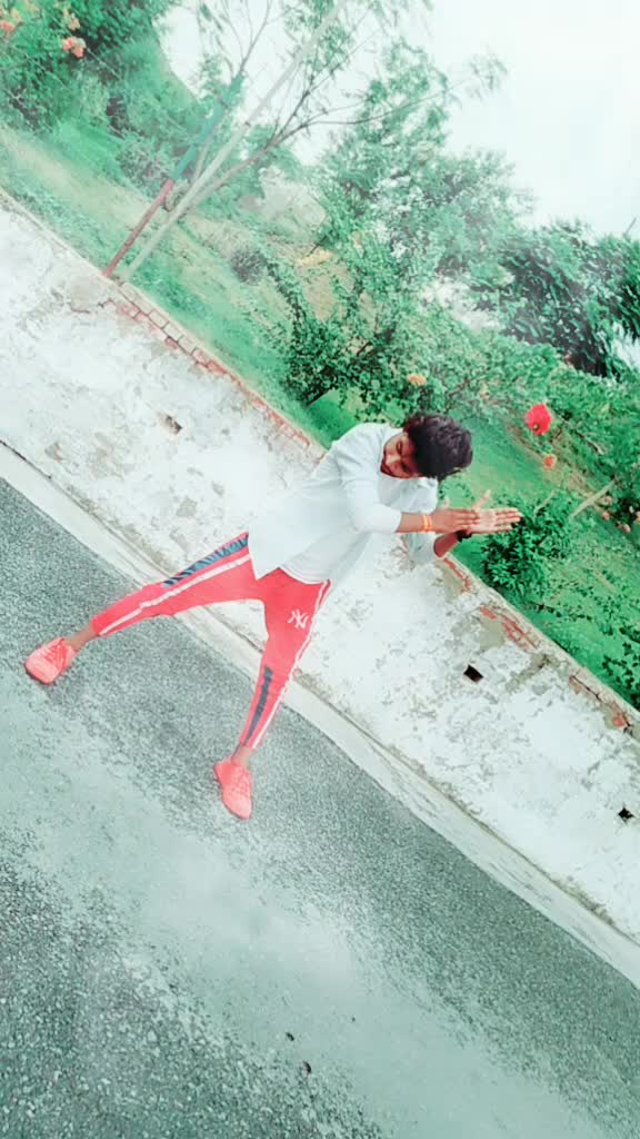 @Maneesh Aryan