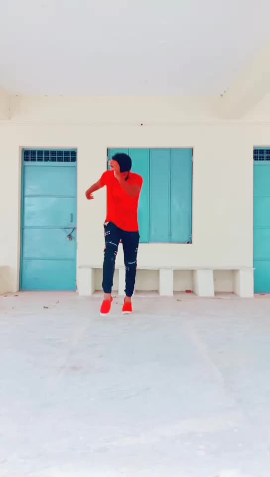 @B Boy Akki