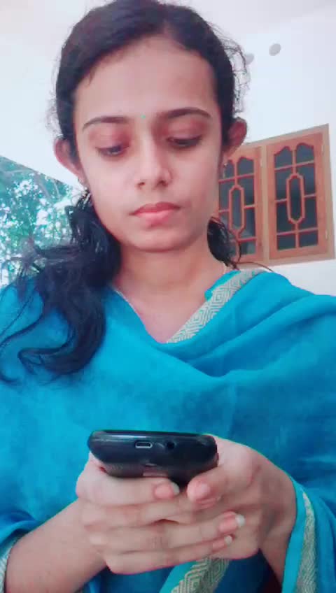 @leenavarghese