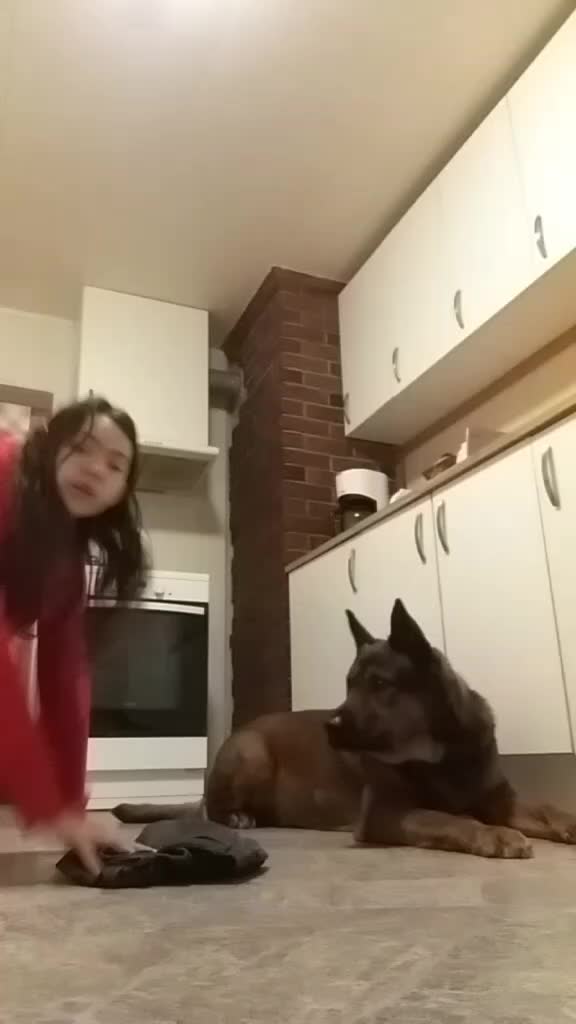 @H E L E N E