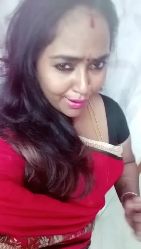 @Anusiya D