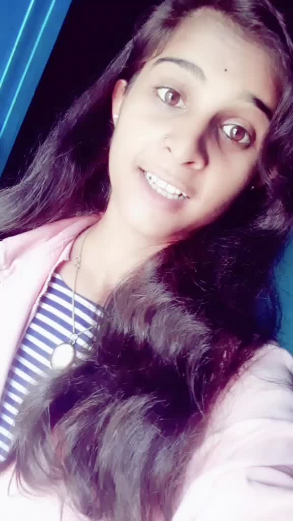 @shnaya Thakur