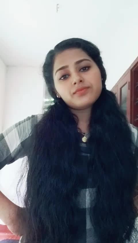 @ASWATHI😇