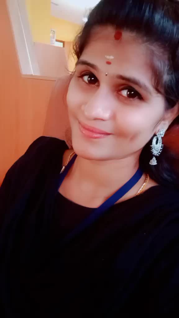 @😊Renu😊