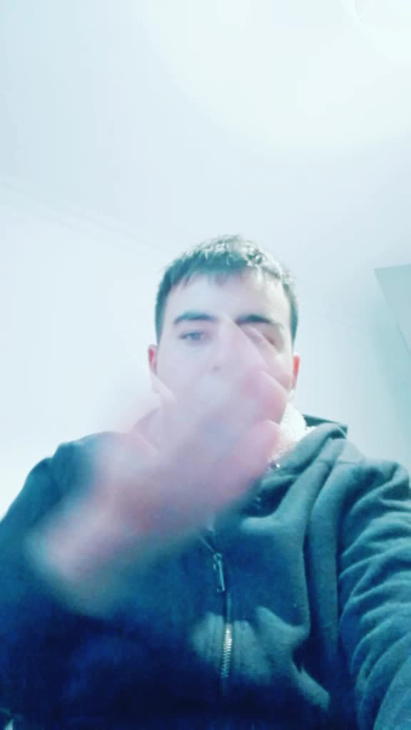 @Est&eacute;ban Goncalves