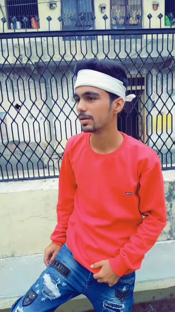 @Vishal____