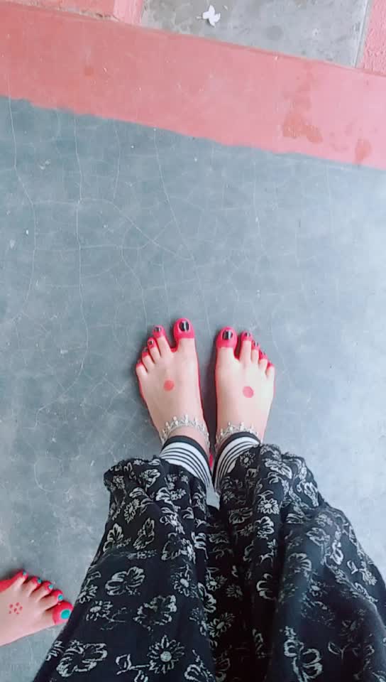@Cuty lipsa