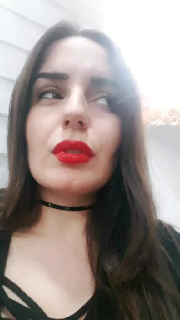 @Emnakassmi@gmail.com