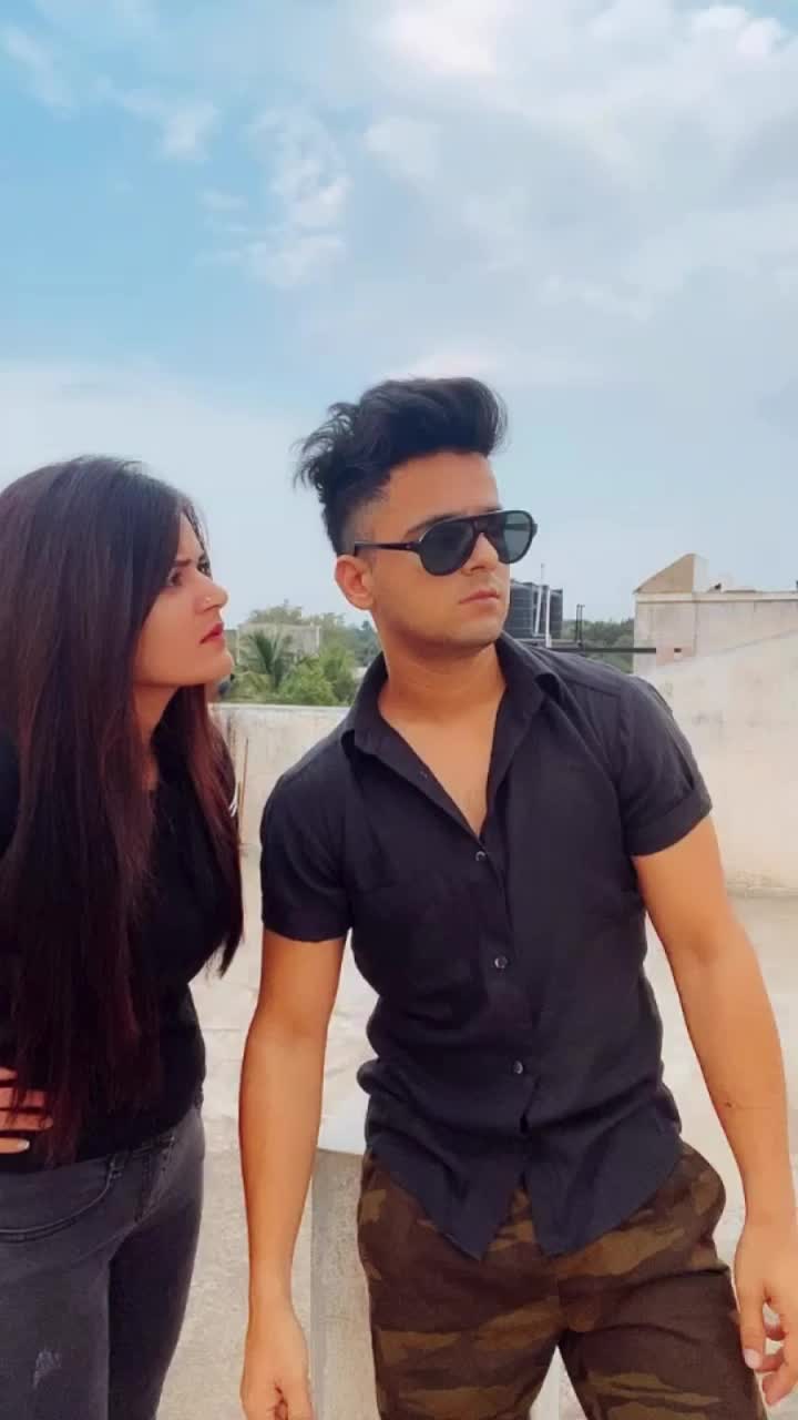 @Pahadii couple