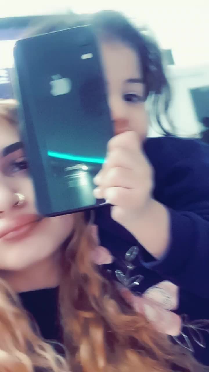 @Selena Elena