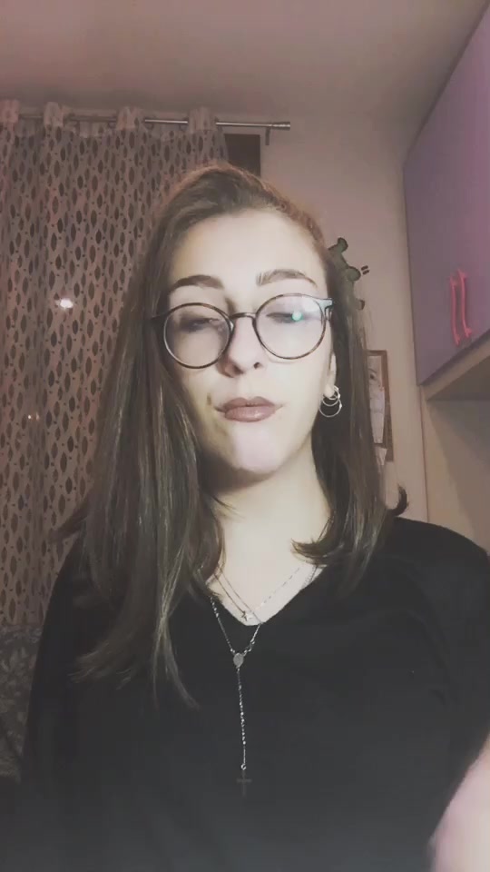 @Laurapollio