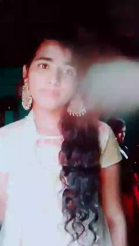 @@single..  ponnu...