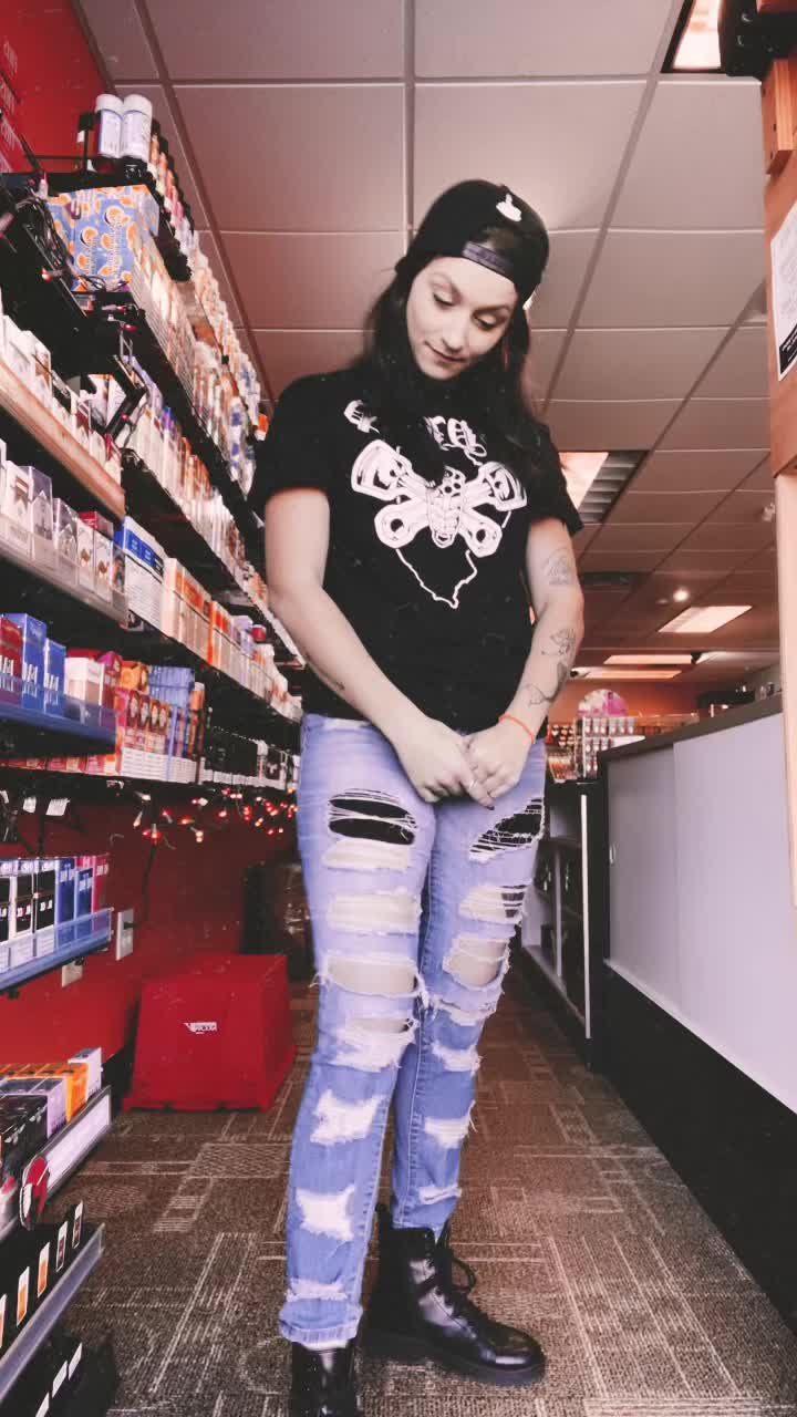 @red.moonchild.0