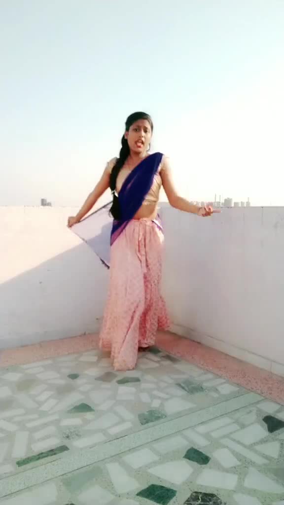 @Himangi