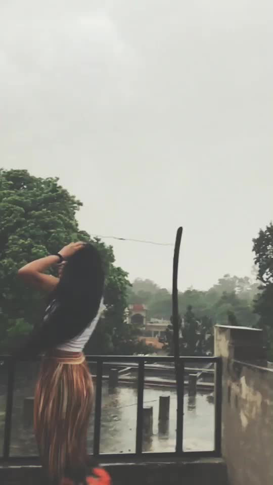 @Pallavi pandey 💜🦋