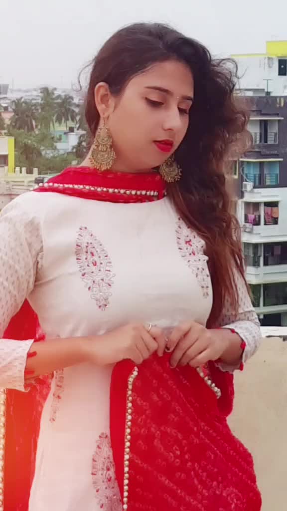 @its_shruti. Ks