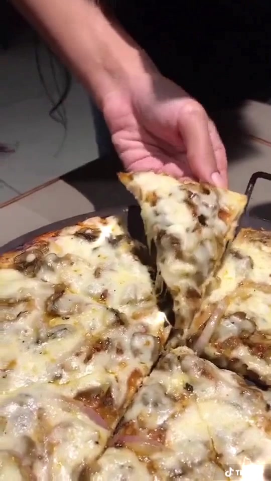 @Yo Amo la Pizza
