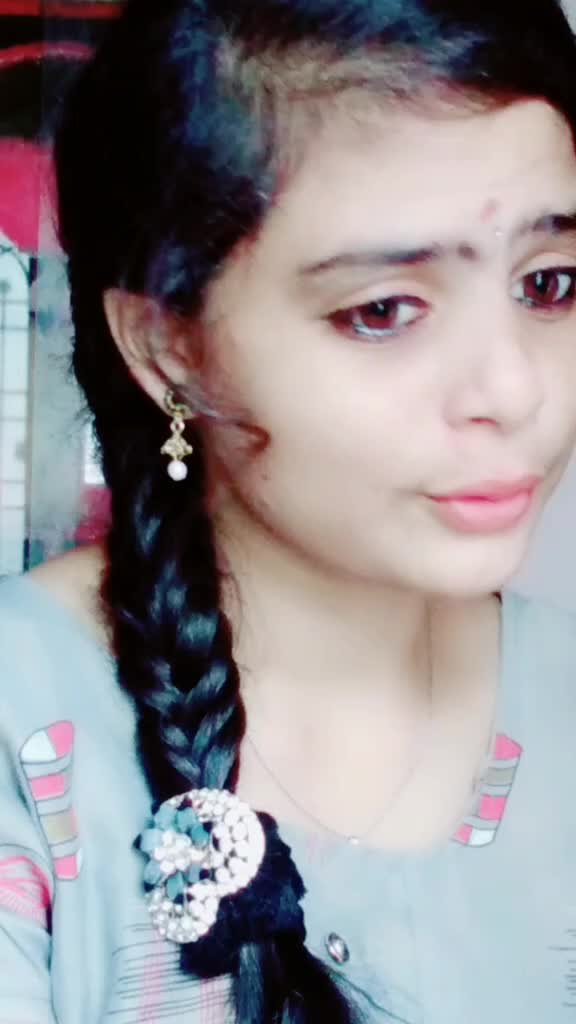 @dhanu queen 👑