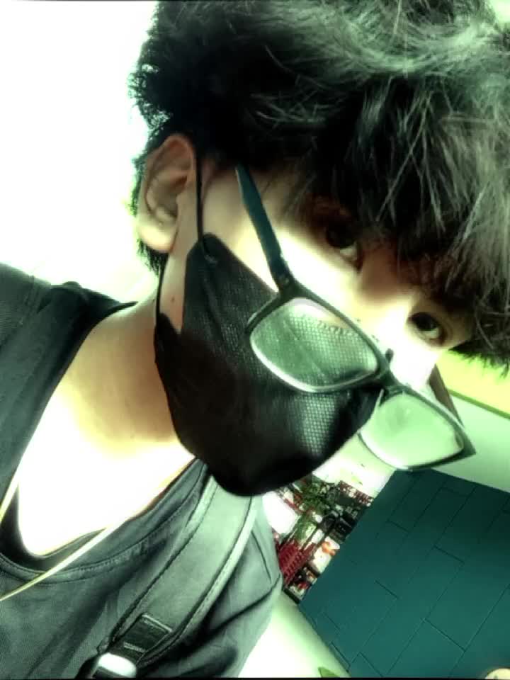 @✞