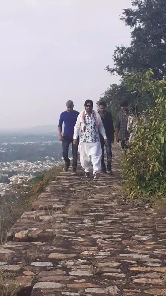 @Shiv.Raj.Gurjar.....
